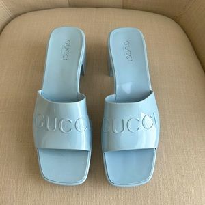 Gucci Women’s Rubber Slide 42